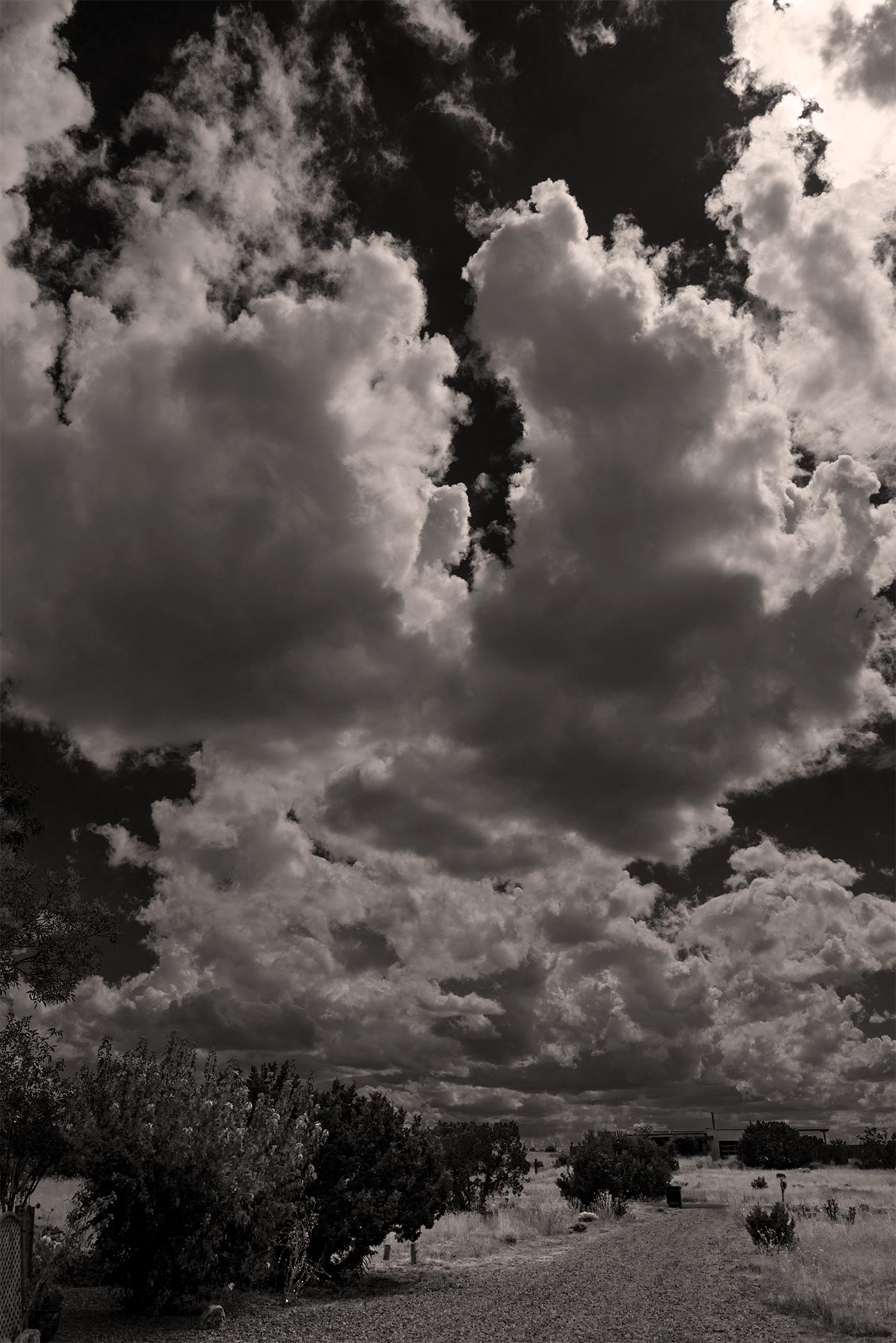 Light and dark cloud photo Santa Fe NM